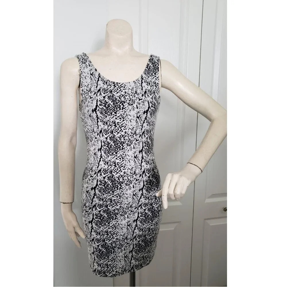 H&M Divided Black & White Speckled  Cocktail Mini Tank Dress Size 6 Low back